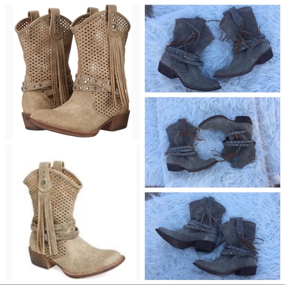 Nordstrom Shoes - Nordstrom coconuts by Matisse cowboy boot